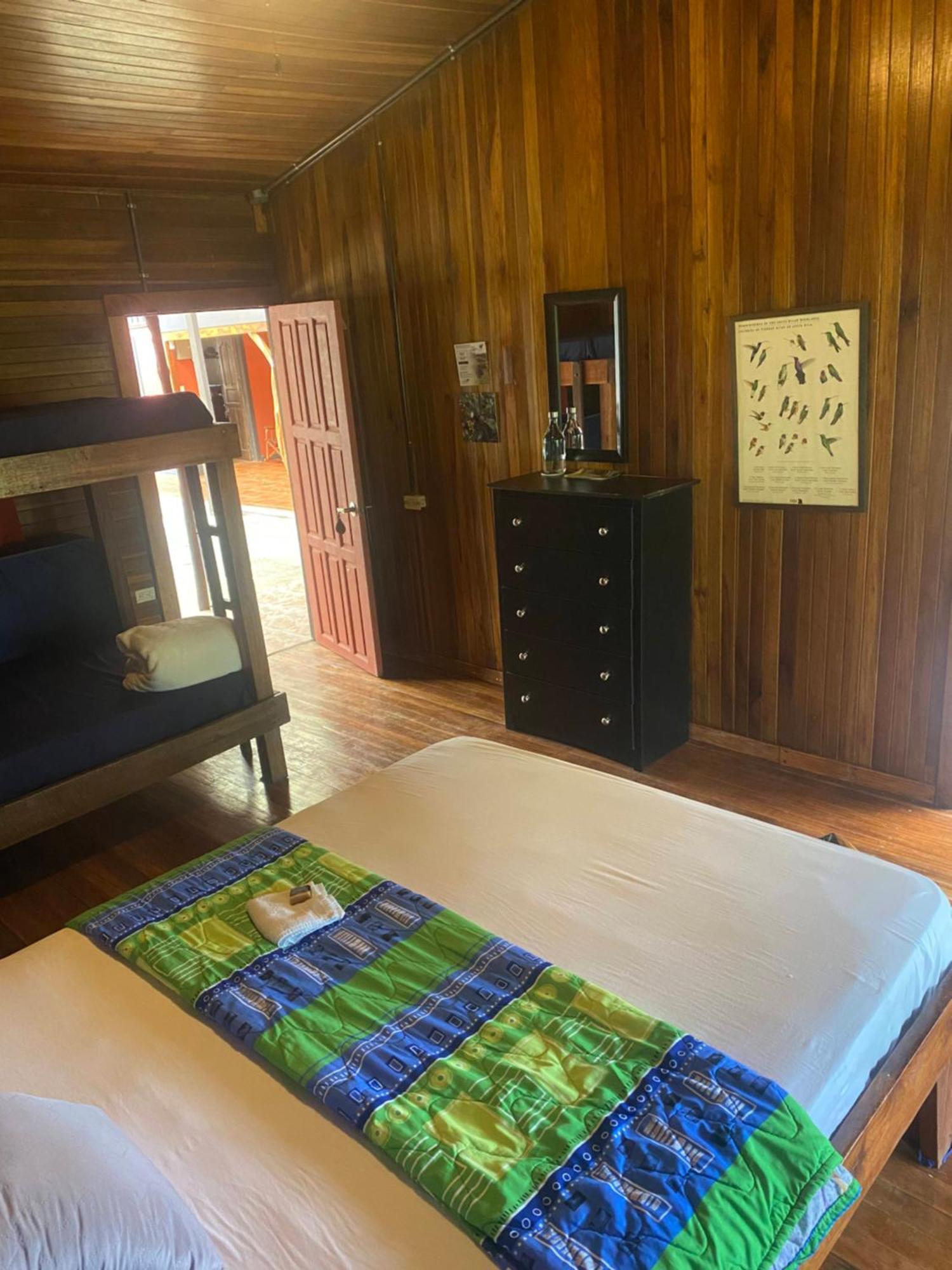 Birds & Breakfast Costa Rica Bed and Breakfast La Tigra  Buitenkant foto